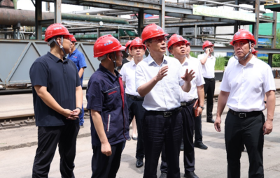 7.15日市委副书记、市长张涛一行莅临yw永旺快投网调研